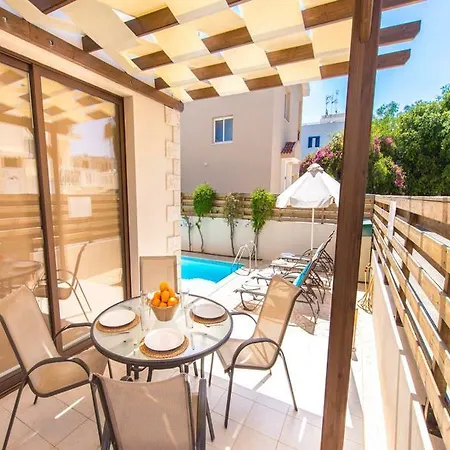 Villa Protaras Holiday Villa 007