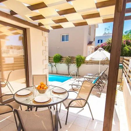 Protaras Holiday Villa 007