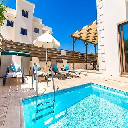 Protaras Holiday Villa 007 *